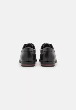 Pier One UNISEX - Oksfordki - Black -Pier One Sklep 0167b8efc11a474fa58ea9e54d5eab0d