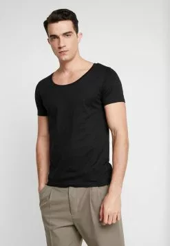 Pier One T-shirt Basic - Black