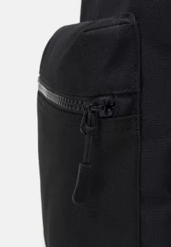 Pier One UNISEX - Plecak - Black -Pier One Sklep 0fac41e0dd394b09931608837c47a013