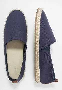 Pier One RENA ESPADRILLE UNISEX - Espadryle - Dark Blue -Pier One Sklep 1d9e197ae1594c829874d3f0a8b4706c