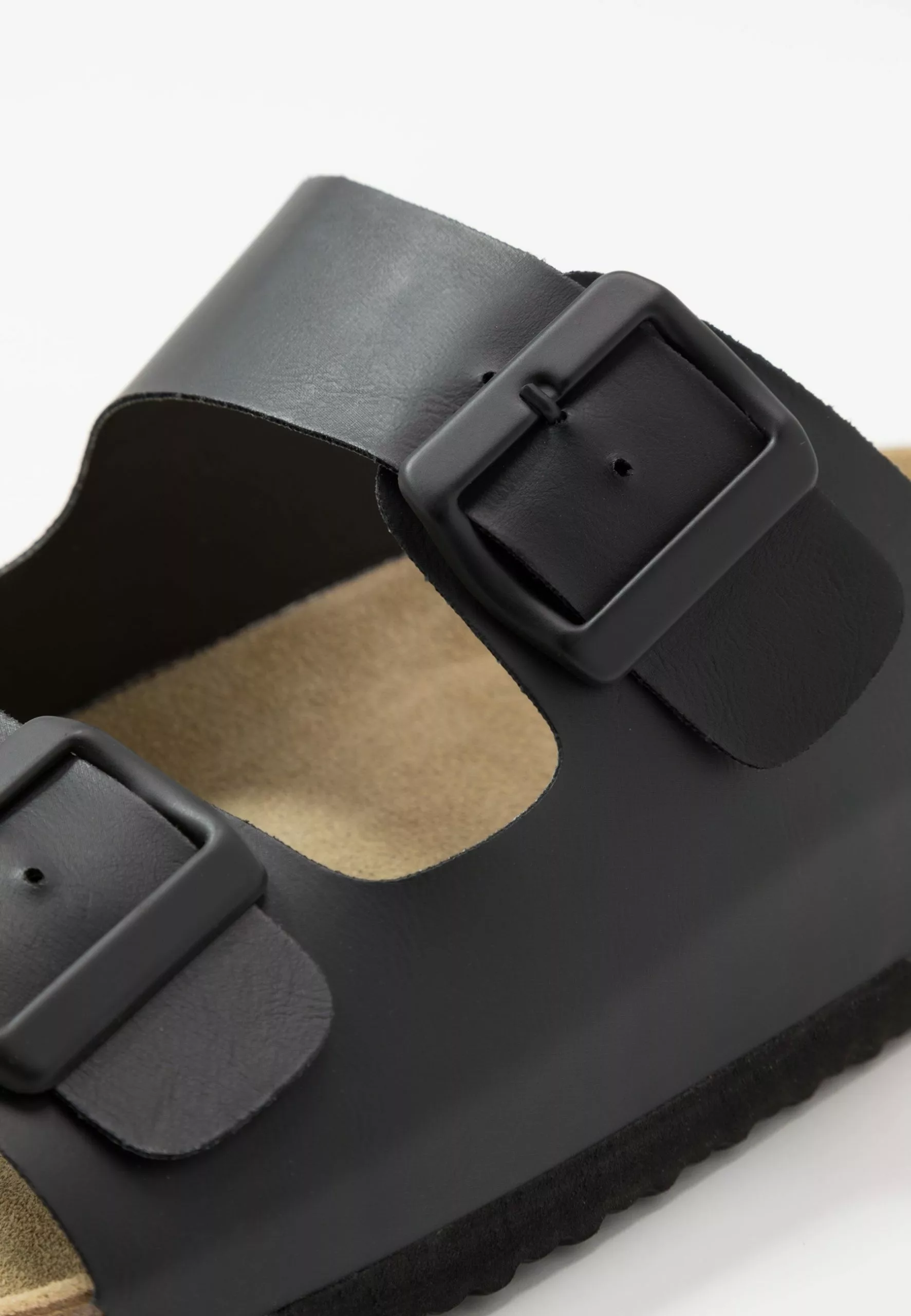 Pier One UNISEX - Kapcie - Black 9 Pier One UNISEX - Kapcie - Black - obrazek 7