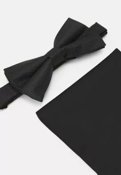 Pier One SET - Inne Akcesoria - Black -Pier One Sklep 2cca1eb0efd04088b69965831c1a5978