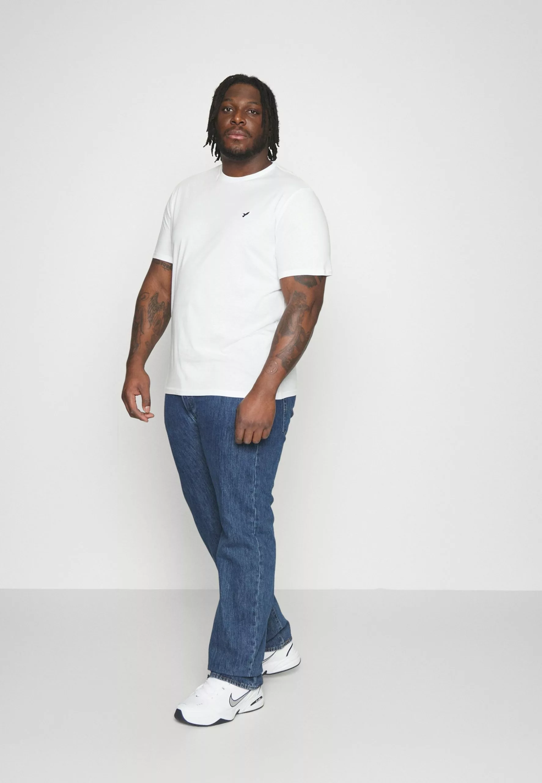 Pier One 2 PACK - T-shirt Basic - Dark Blue/white 3 Pier One 2 PACK - T-shirt Basic - Dark Blue/white