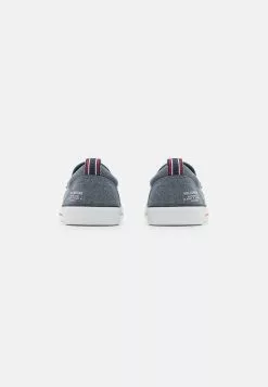 Pier One UNISEX - Sneakersy Niskie - Dark Blue 10 Pier One UNISEX - Sneakersy Niskie - Dark Blue -Pier One Sklep 4e723c8cacc7476bacc887b1da86a4ae