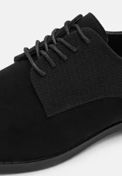 Pier One UNISEX - Sznurowane Obuwie Sportowe - Black -Pier One Sklep 4fc96556fa444bfd972f4e5fb5ac4192