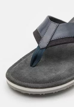 Pier One LEATHER - Japonki - Blue 13 Pier One LEATHER - Japonki - Blue -Pier One Sklep 50c49d2b3015483b8a98ff7b74229b5f