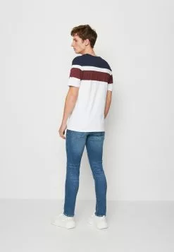 Pier One T-shirt Z Nadrukiem - White -Pier One Sklep 5b14b64c9c9a4349a442b3e78c88f075