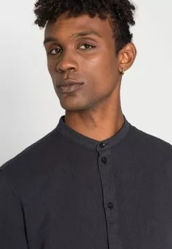 Pier One Koszula - Black -Pier One Sklep 63a28b8b36bc4de3b7d5a44ab3983d29