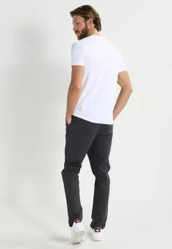 Pier One 2 PACK - T-shirt Basic - White 10 Pier One 2 PACK - T-shirt Basic - White -Pier One Sklep 713a3334180c436b91794219a10b6498