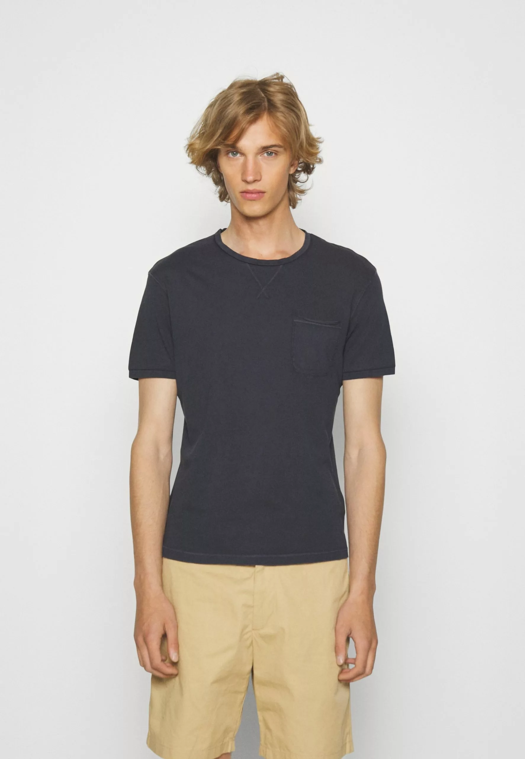 Pier One GARMENT TEE - T-shirt Basic - Dark Blue 3 Pier One GARMENT TEE - T-shirt Basic - Dark Blue