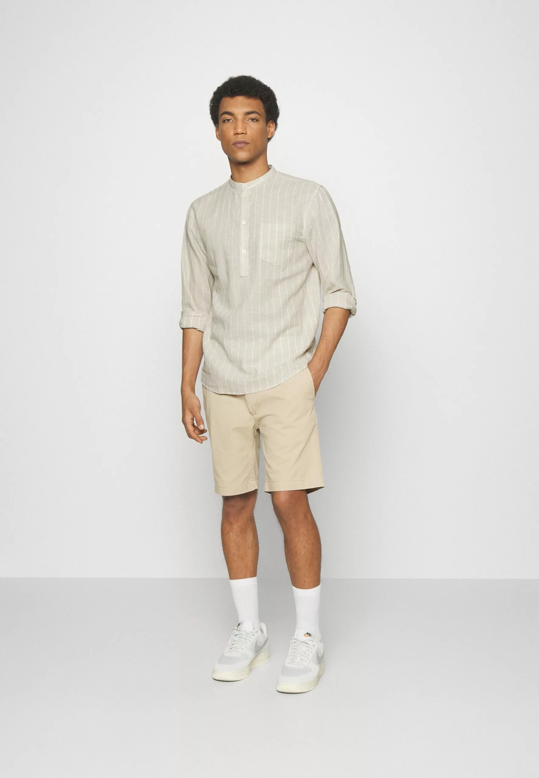 Pier One Koszula - Beige 4 Pier One Koszula - Beige - obrazek 2