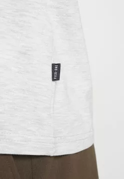 Pier One 5 PACK - T-shirt Basic - Light Grey - 101_white - 001_green - 602 -Pier One Sklep 7d13067417124de684e97c638550a94b