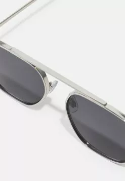 Pier One Okulary Przeciwsłoneczne - Silver-coloured -Pier One Sklep 7d8386e687b348308fc460282594e4fb
