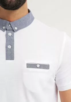 Pier One Koszulka Polo - White -Pier One Sklep 7f88eb4099a14b91badfd60234286e8c