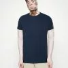 Pier One T-shirt Z Nadrukiem - Dark Blue -Pier One Sklep 929261f51b3944e4a0411b72856d65fb