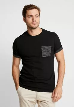Pier One T-shirt Z Nadrukiem - Black