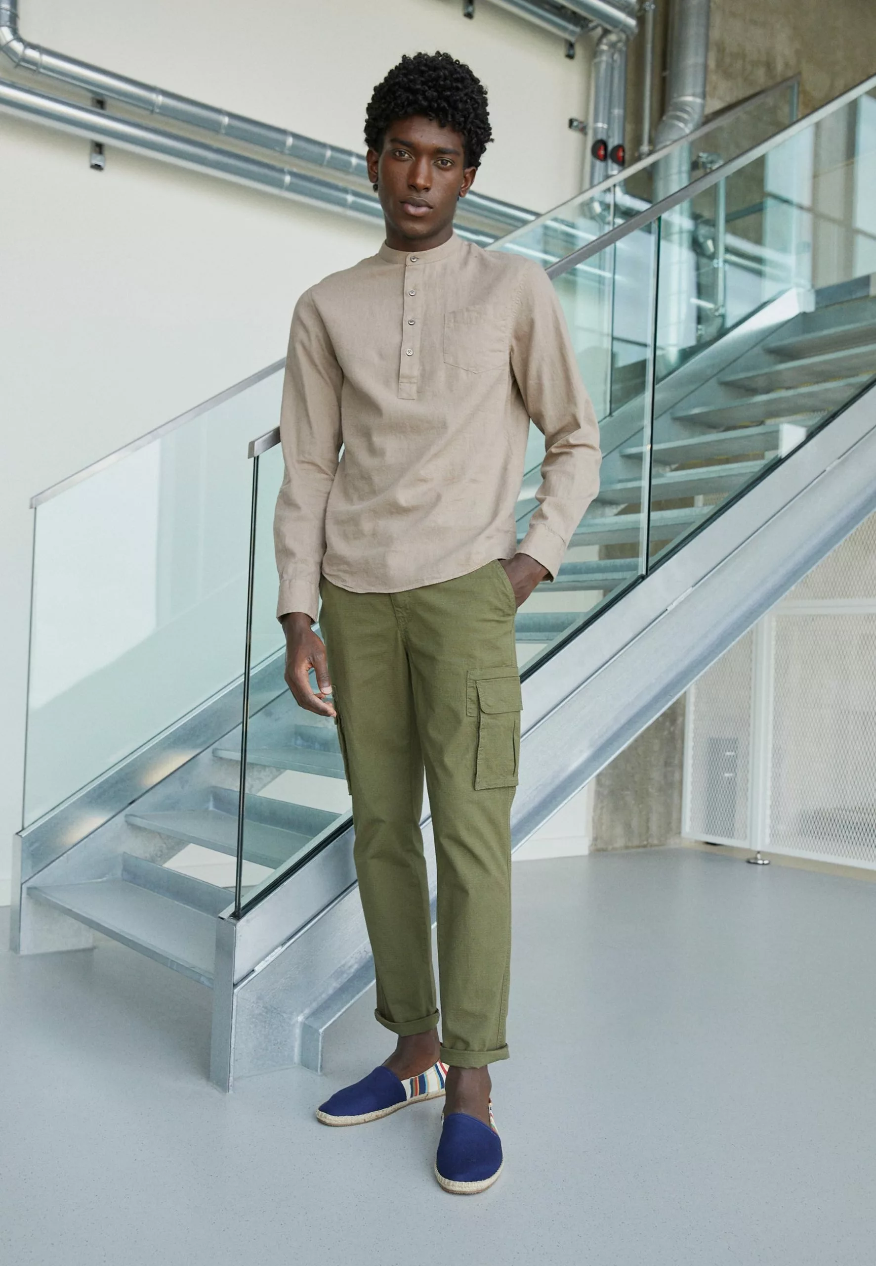 Pier One Koszula - Taupe 3 Pier One Koszula - Taupe