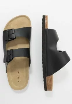 Pier One UNISEX - Kapcie - Black 13 Pier One UNISEX - Kapcie - Black -Pier One Sklep a98de5f417bd4f57b176937b18a12ab7