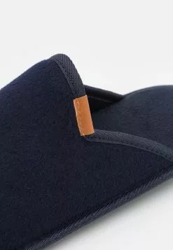 Pier One Kapcie - Dark Blue -Pier One Sklep b3c54519d0c84a4fba4b0a5826df130e