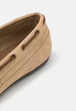 Pier One UNISEX - Półbuty Wsuwane - Beige -Pier One Sklep b84568eee1c94db9b2bb126621057665