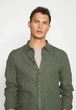 Pier One Koszula - Olive 11 Pier One Koszula - Olive -Pier One Sklep bc024f0019644ca5a8c6e48efc2d69c4