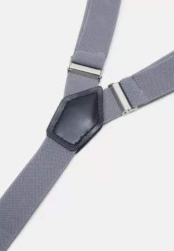 Pier One SET - Inne Akcesoria - Grey -Pier One Sklep c16c906ae6e54cdb9fadbe21a76974f1