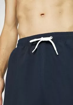 Pier One PEACHY SOFT BEACH SHORTS - Szorty Kąpielowe - Dark Blue 10 Pier One PEACHY SOFT BEACH SHORTS - Szorty Kąpielowe - Dark Blue -Pier One Sklep c3406b80a5624c7f96c6a78ba1ed4a91