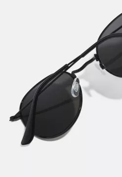 Pier One UNISEX - Okulary Przeciwsłoneczne - Black -Pier One Sklep c3b6bc53957d4c058e180d4f8e856290