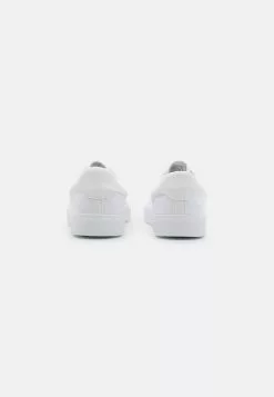 Pier One UNISEX - Sneakersy Niskie - White -Pier One Sklep c632636674464a6eb60e280b3c8b33f1
