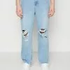 Pier One DISTRESS ON KNEES - Jeansy Relaxed Fit - Light Blue Denim -Pier One Sklep c70e5d5afc5f4fc1bdf2398420fe8195