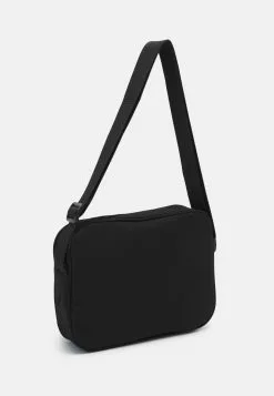 Pier One UNISEX - Torba Na Ramię - Black