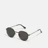 Pier One UNISEX - Okulary Przeciwsłoneczne - Black -Pier One Sklep cf7c9ed1641d45d2a1ecdbafde4ae572