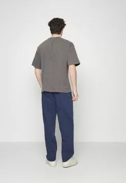 Pier One T-shirt Basic - Dark Grey -Pier One Sklep d20ab451f8be4e1c896bd962ab8d6ed9