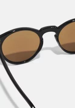 Pier One UNISEX - Okulary Przeciwsłoneczne - Black/blue 8 Pier One UNISEX - Okulary Przeciwsłoneczne - Black/blue -Pier One Sklep da9c902c3c0f42ed9cb742aef3377db0