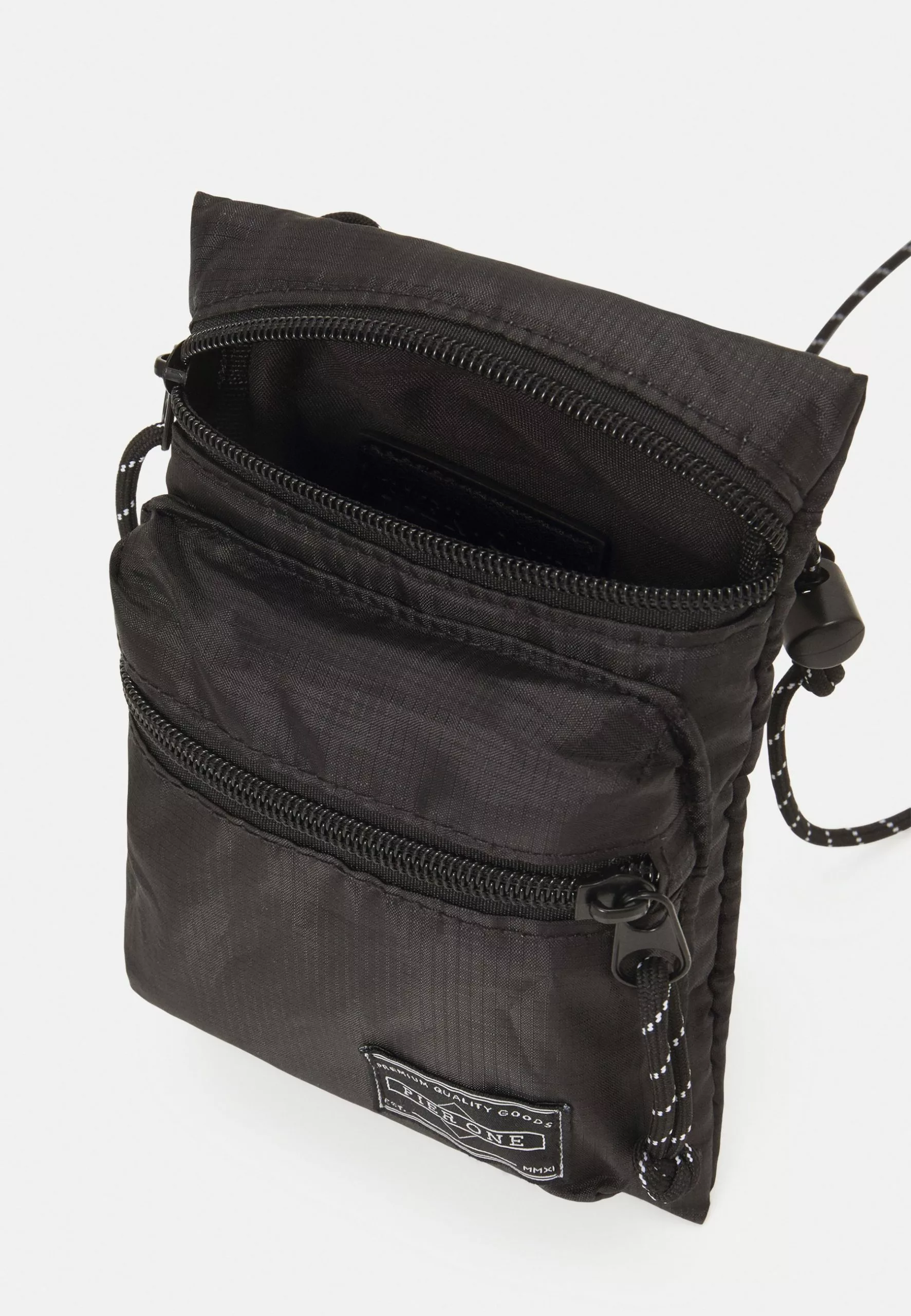 Pier One UNISEX - Torba Na Ramię - Black 4 Pier One UNISEX - Torba Na Ramię - Black - obrazek 2