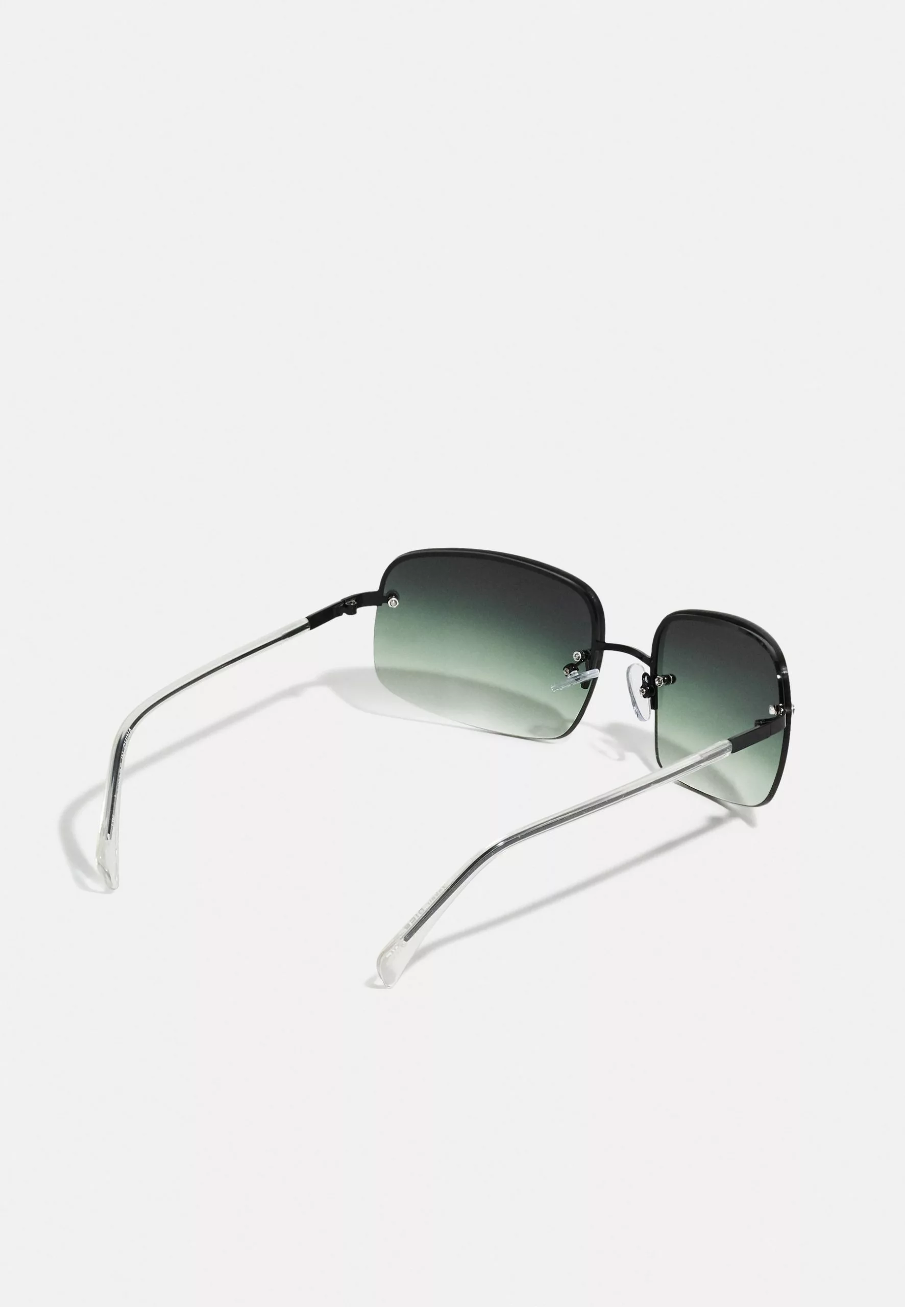 Pier One UNISEX - Okulary Przeciwsłoneczne - Black 3 Pier One UNISEX - Okulary Przeciwsłoneczne - Black