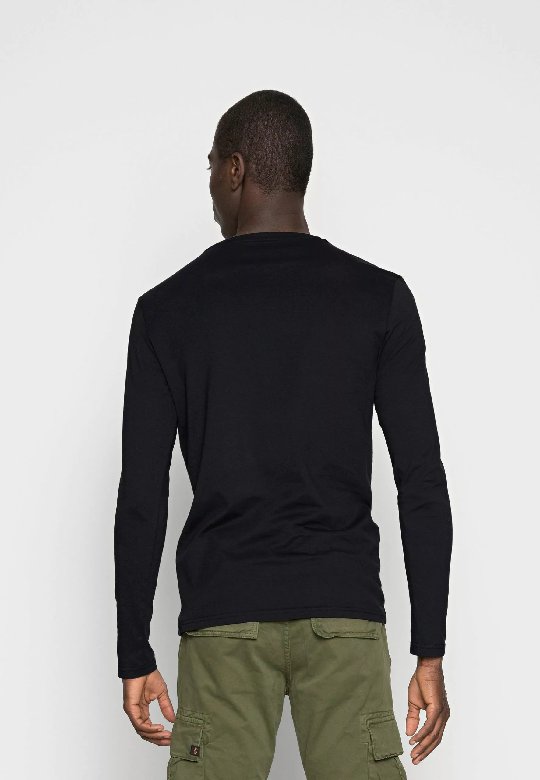 Pier One 2 PACK - Bluzka Z Długim Rękawem - Black 5 Pier One 2 PACK - Bluzka Z Długim Rękawem - Black - obrazek 3