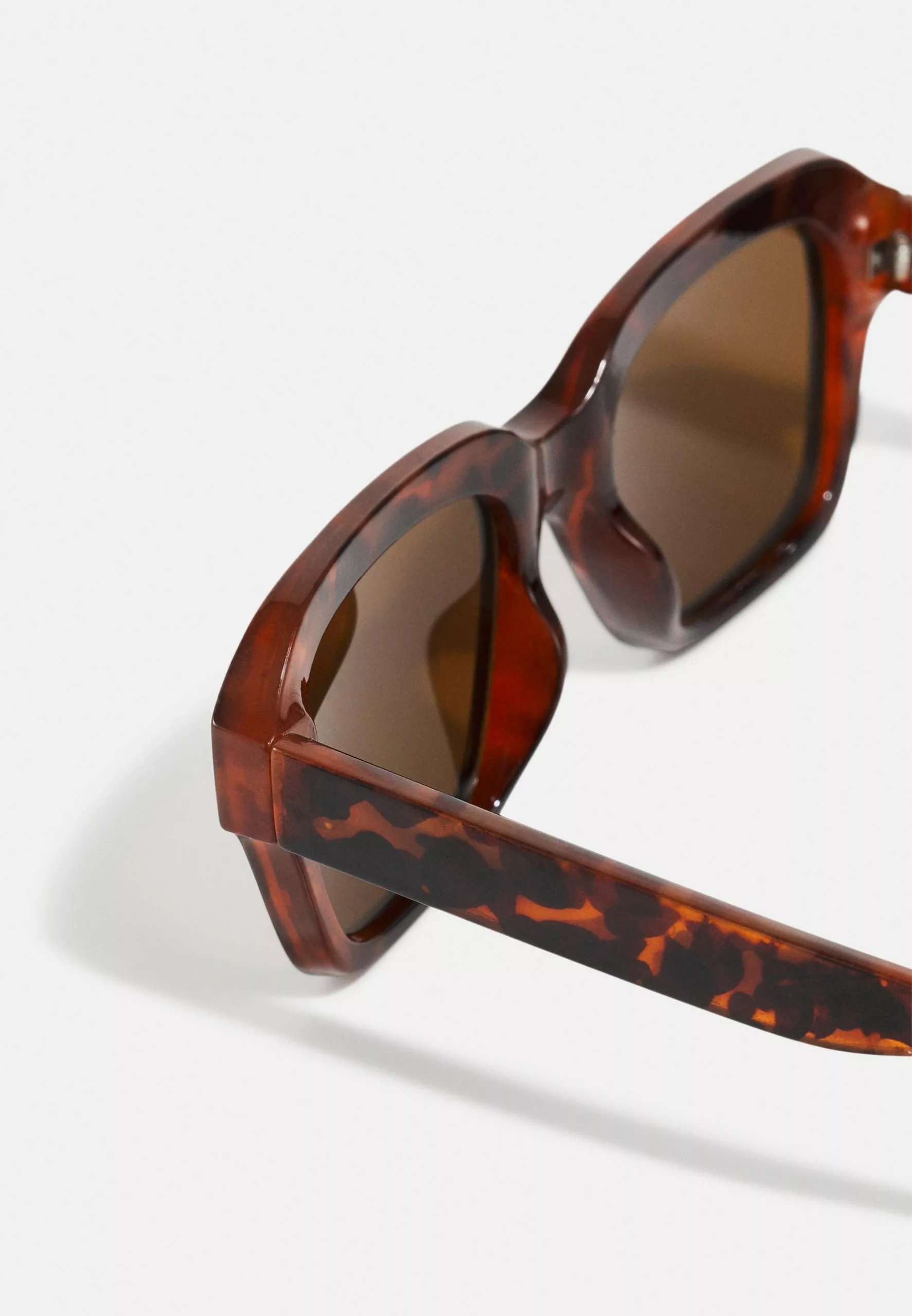 Pier One UNISEX - Okulary Przeciwsłoneczne - Black 7 Pier One UNISEX - Okulary Przeciwsłoneczne - Black - obrazek 5