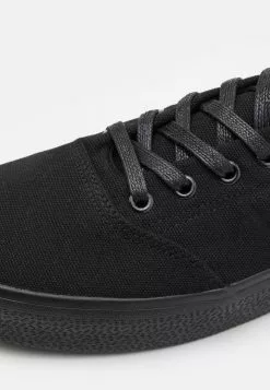 Pier One UNISEX - Sneakersy Niskie - Black -Pier One Sklep fcd1ca9b82cf4e5ea220bc7c51b2e0c6